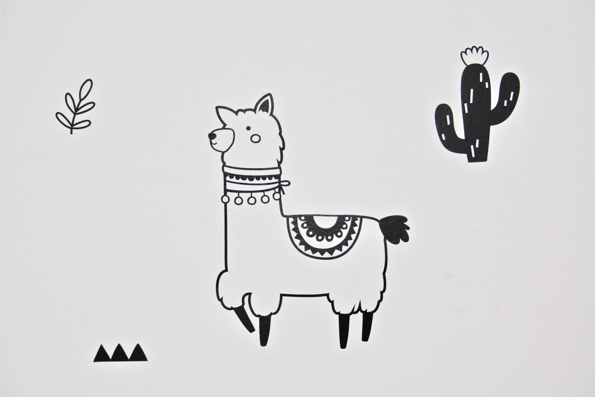 How to: Kids' Room Wall Decals